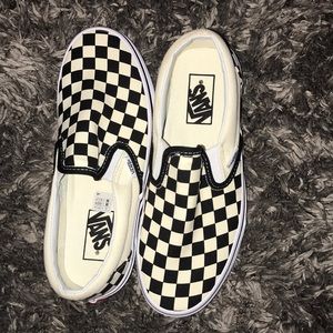 checkered vans